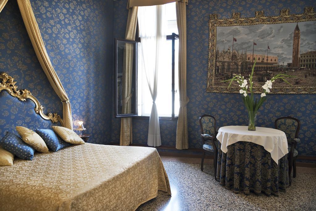 Residenza Ca' Malipiero Hotel Venice Luaran gambar